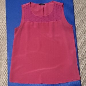 Nicole Miller Sleeveless Rose Blouse with Lace Detail